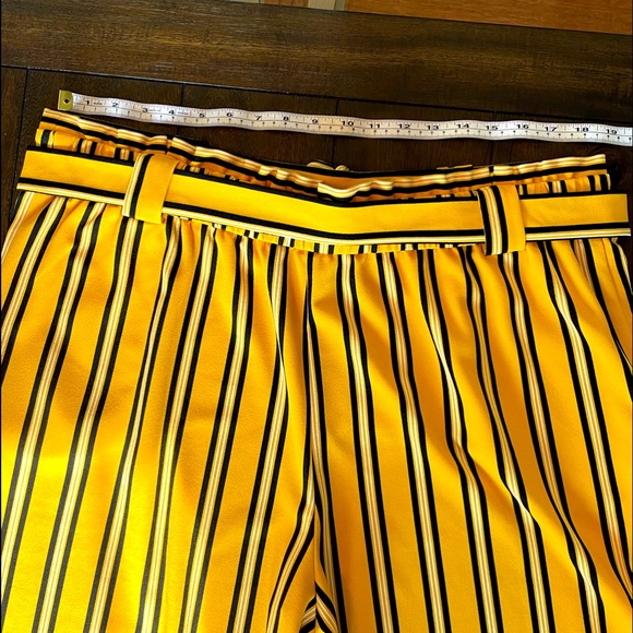 Yellow with black and white striped Palazzo pants - Picture 4 of 7